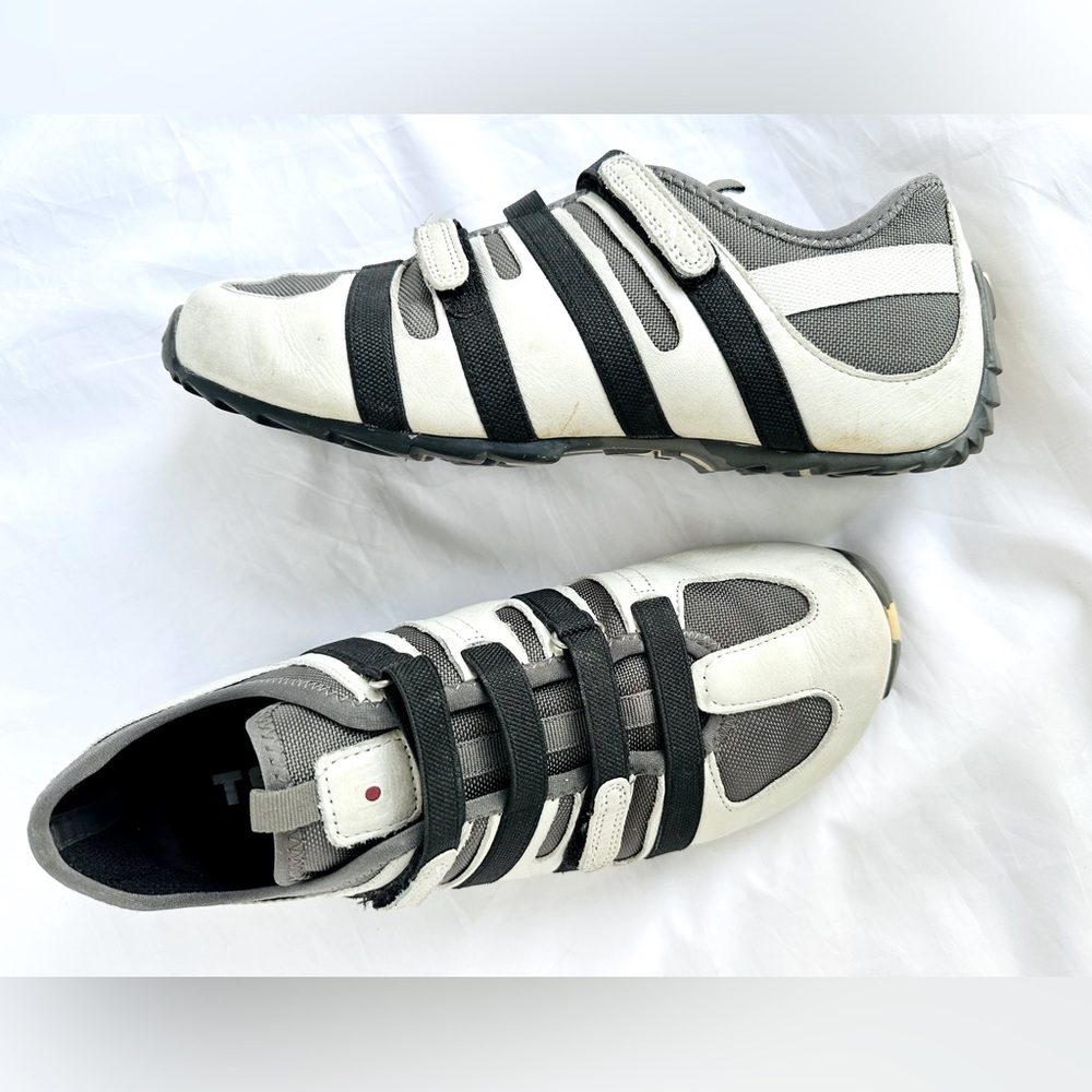 TSUBO white leather grey mesh black accents sneakers. Size US 10 EU 40.